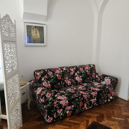 Christa Central 1 Sibiu Bagian luar foto
